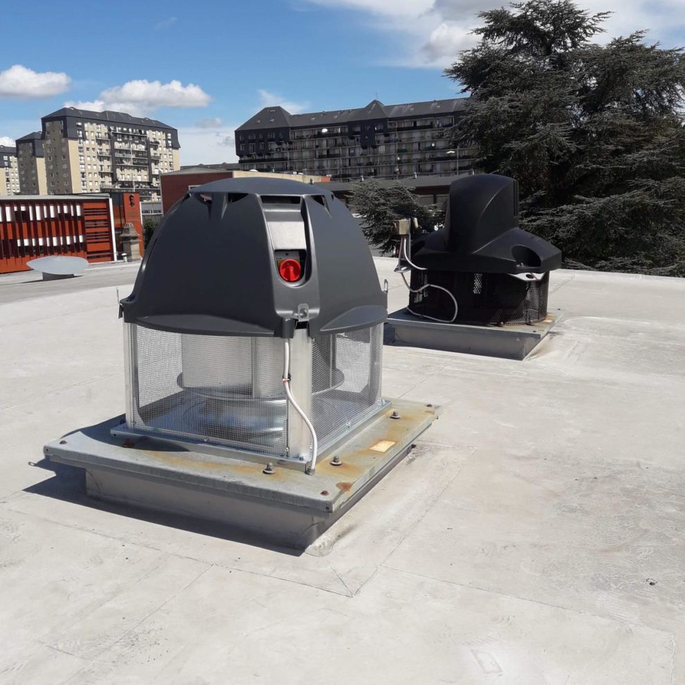 Remplacement tourelle d’extraction de cuisine centrale – HC Ventilation